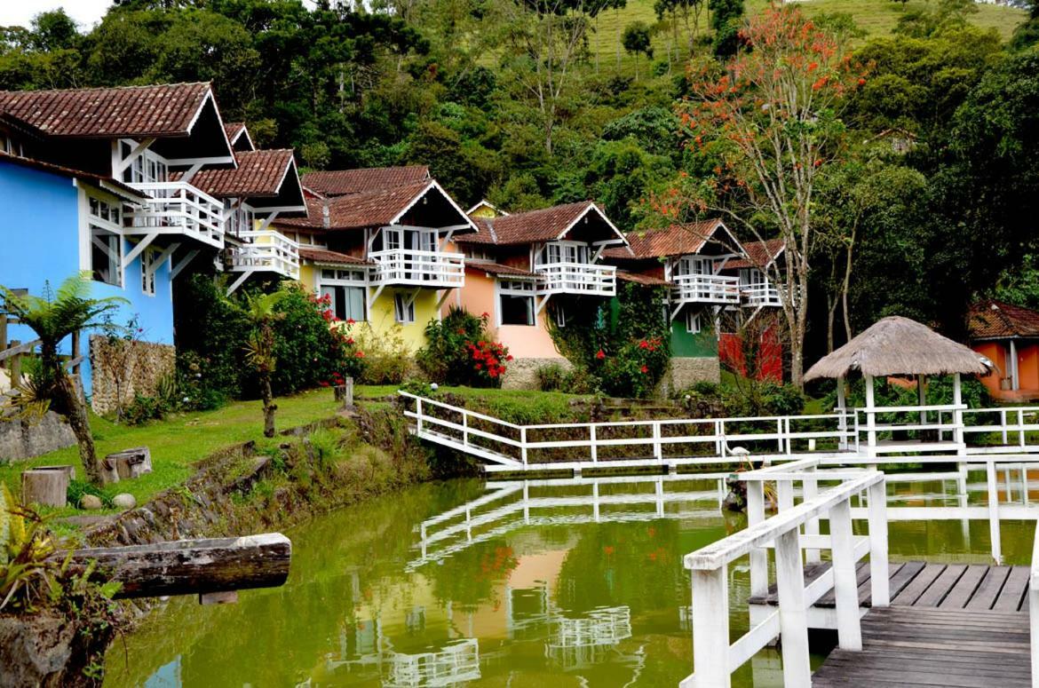 Pousada Chales Do Lago Visconde De Maua Exterior photo